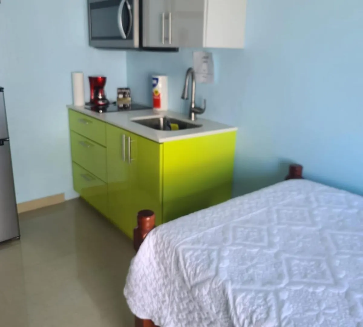 Private Studio Near Beach-Full Bath, Kitchenette, Sleeps 2, Unit 5 San Juan Puerto Rico